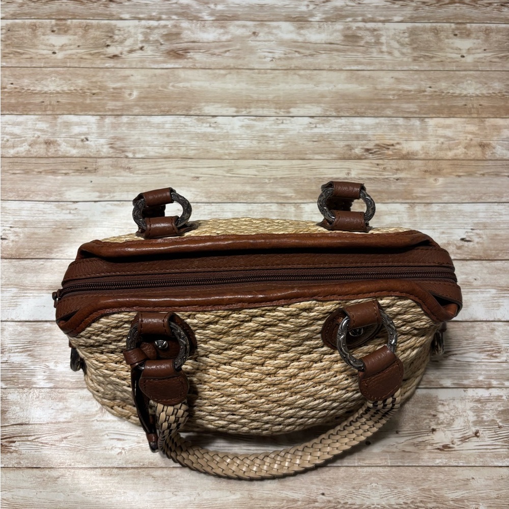 Brighton Stylish Tan and Brown Woven Handbag - Picture 10 of 12